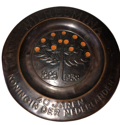 Metalen bordje Wilhelmina Koningin der Nederlanden