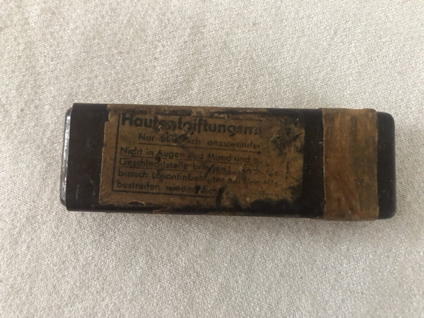 Bâton de Hautentgiftungsmittel 1942 hover image