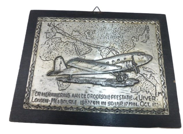 Herinnerings plankje  Uiver