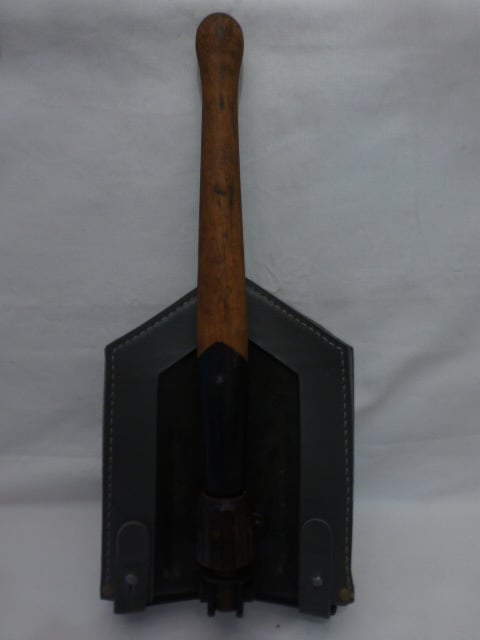 Klapschop met foudraal hover image