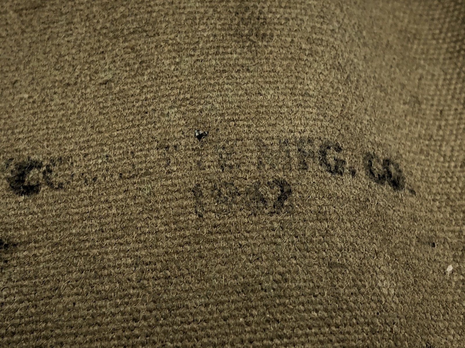 Kniptang met foudraal