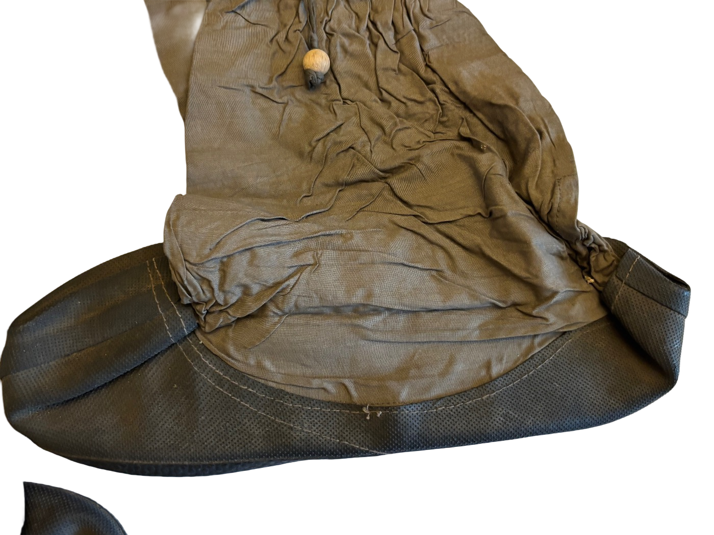 WO2 Duitse Anti-Gas Beinlinge Model 1939