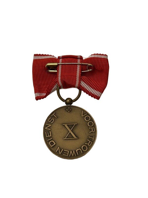 Dames medaille Nederlandsche Roode Kruis hover image