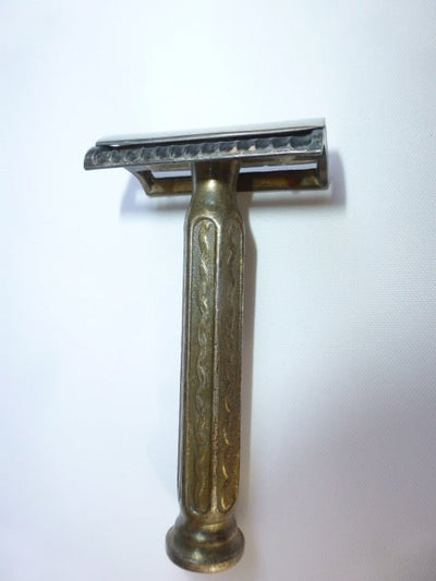 Grattoir à rasoir allemand de la Seconde Guerre mondiale