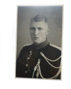 Ingelijste foto van een Marechausser  -1936