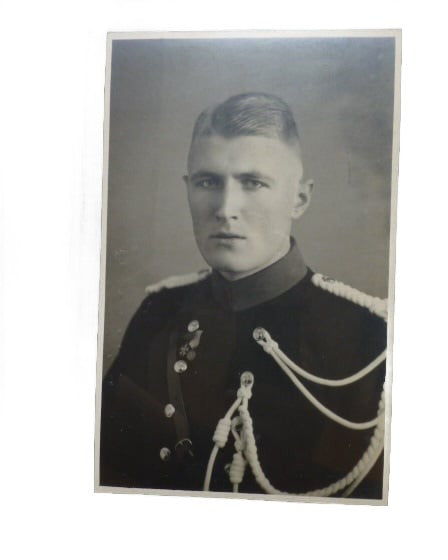 Photo encadrée d'une Marechausser -1936 hover image