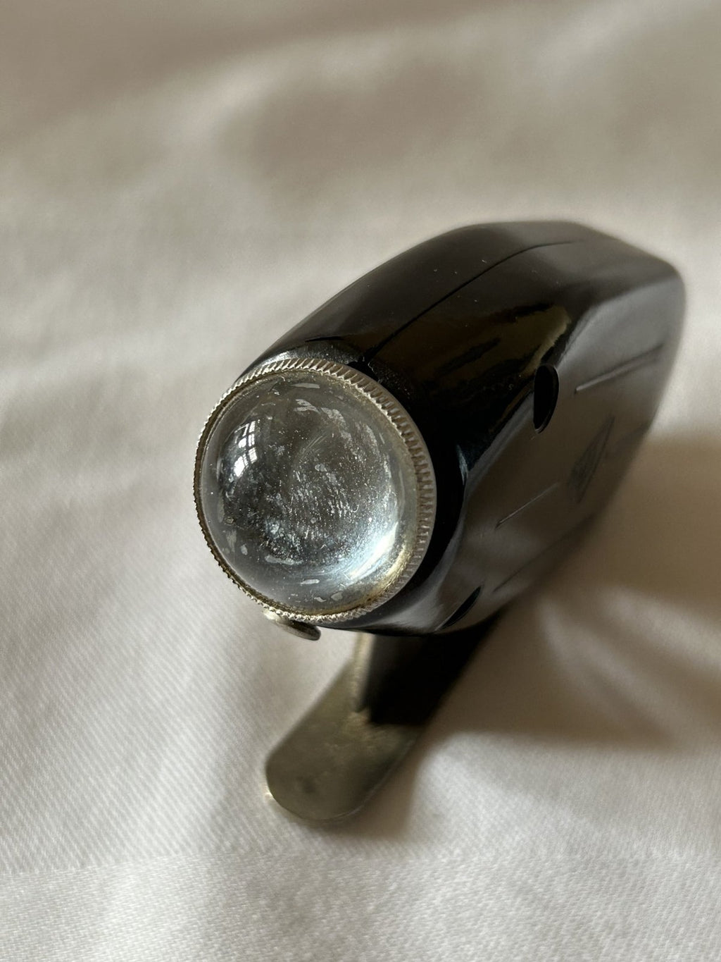 Bakelieten hand dynamo