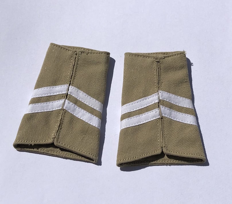 Schuifpassanten KL in Indie Korporaal Technische Dienst