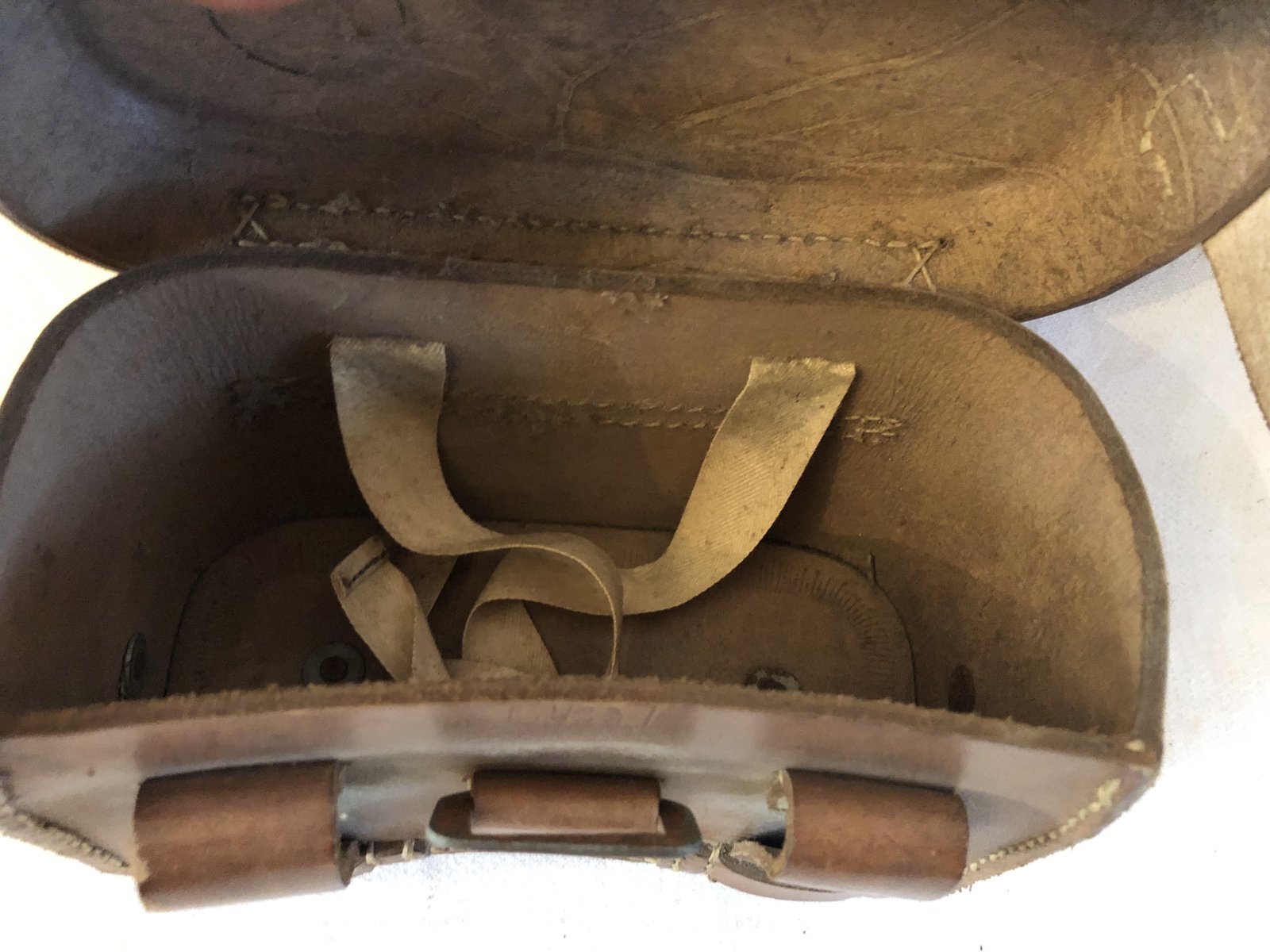 Wehrmacht  Sanitätstasche ww2