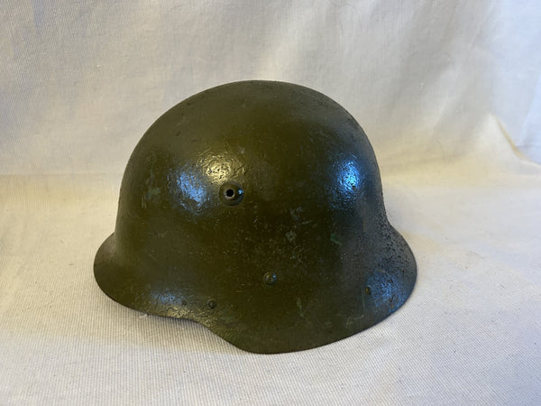 Bulgaarse Model 39 helm hover image