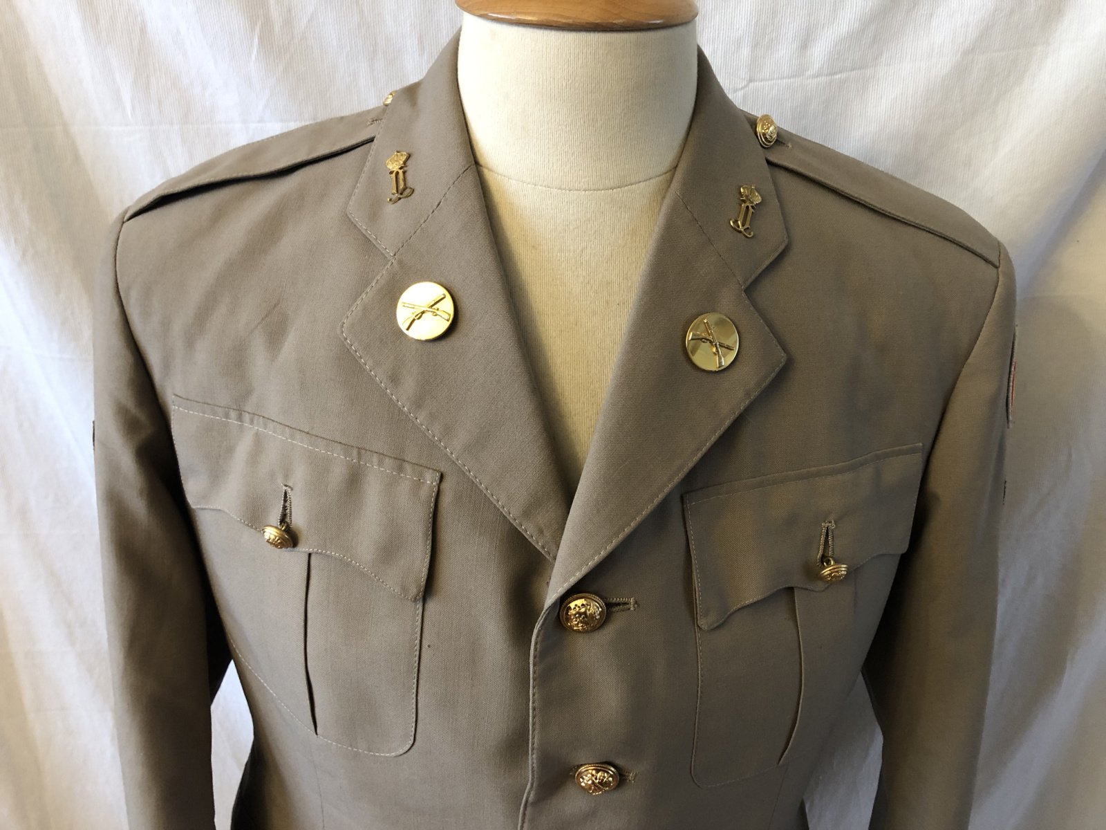 Luxemburg militaire  tuniek jaren 60-70