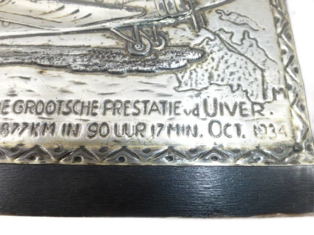 Herinnerings plankje  Uiver