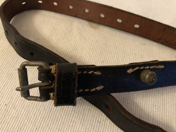 Zwart lederen mantelriempje wo2 hover image