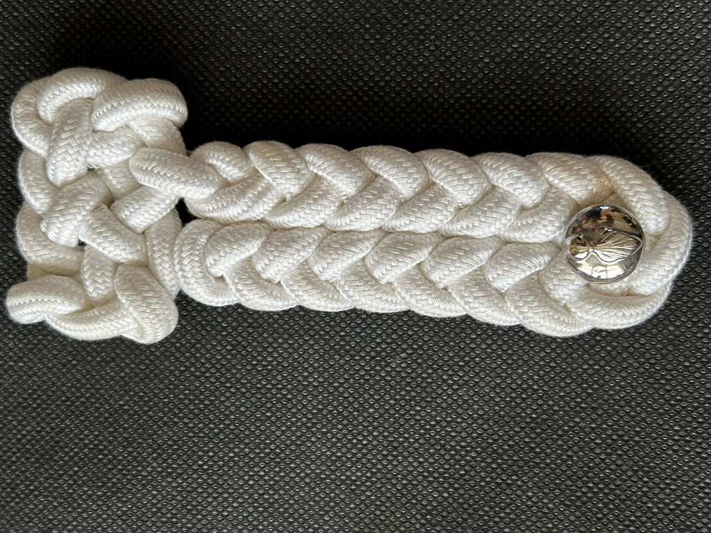 Witte epauletten +nestel