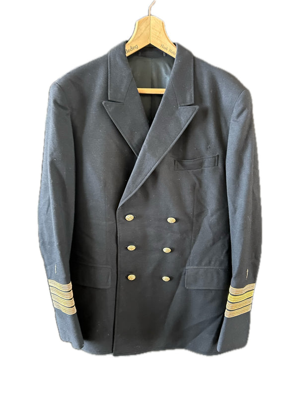 Marine tuniek van een Officier Arts hover image