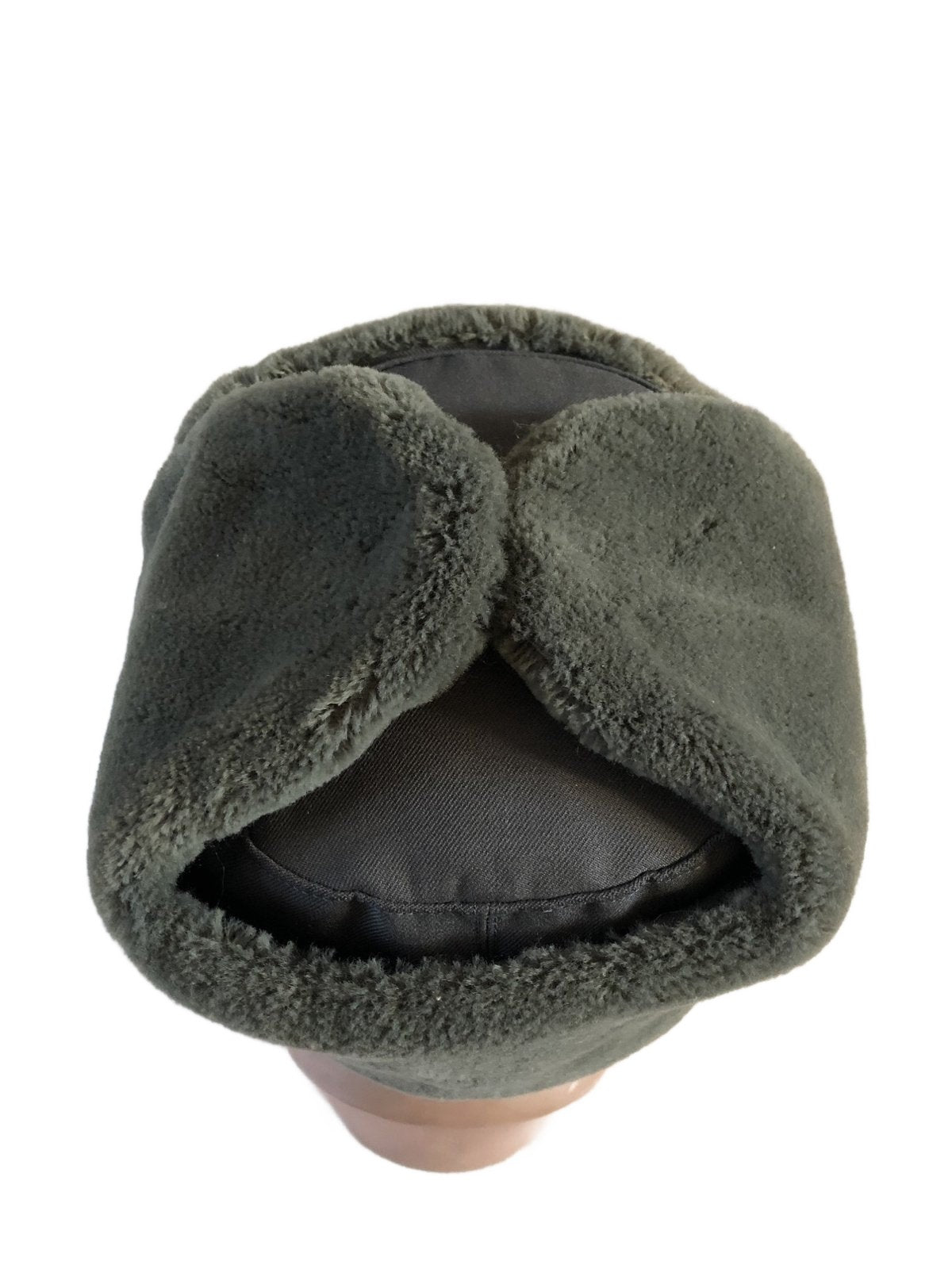 Manschappen wintermuts  maat 56