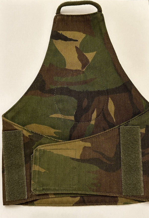 KL Woodland armlet United Nations hover image