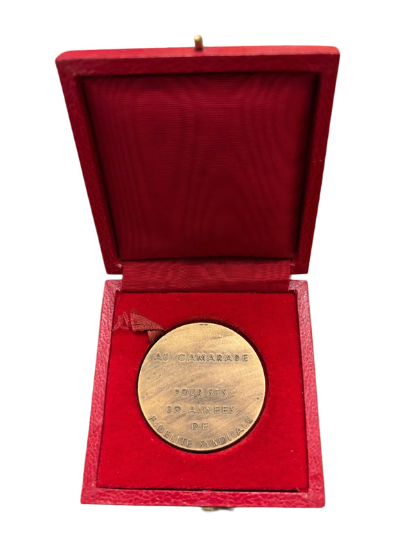 CGT Medaille voor 30 jaar vakbondstrouw hover image