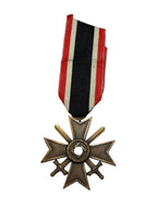 Duits Kriegsverdienstkreuz 2e Klasse met Zwaarden bronskleurig - WW2