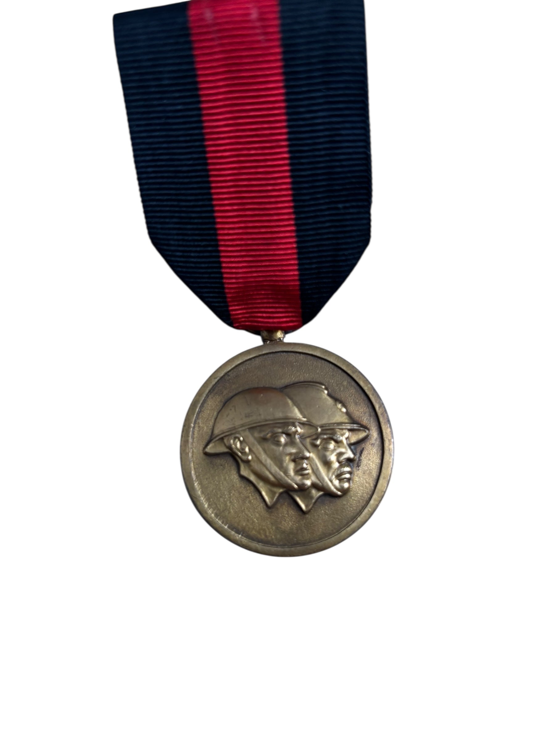 Belgische oud-strijdersmedaille met speld F.N.C.