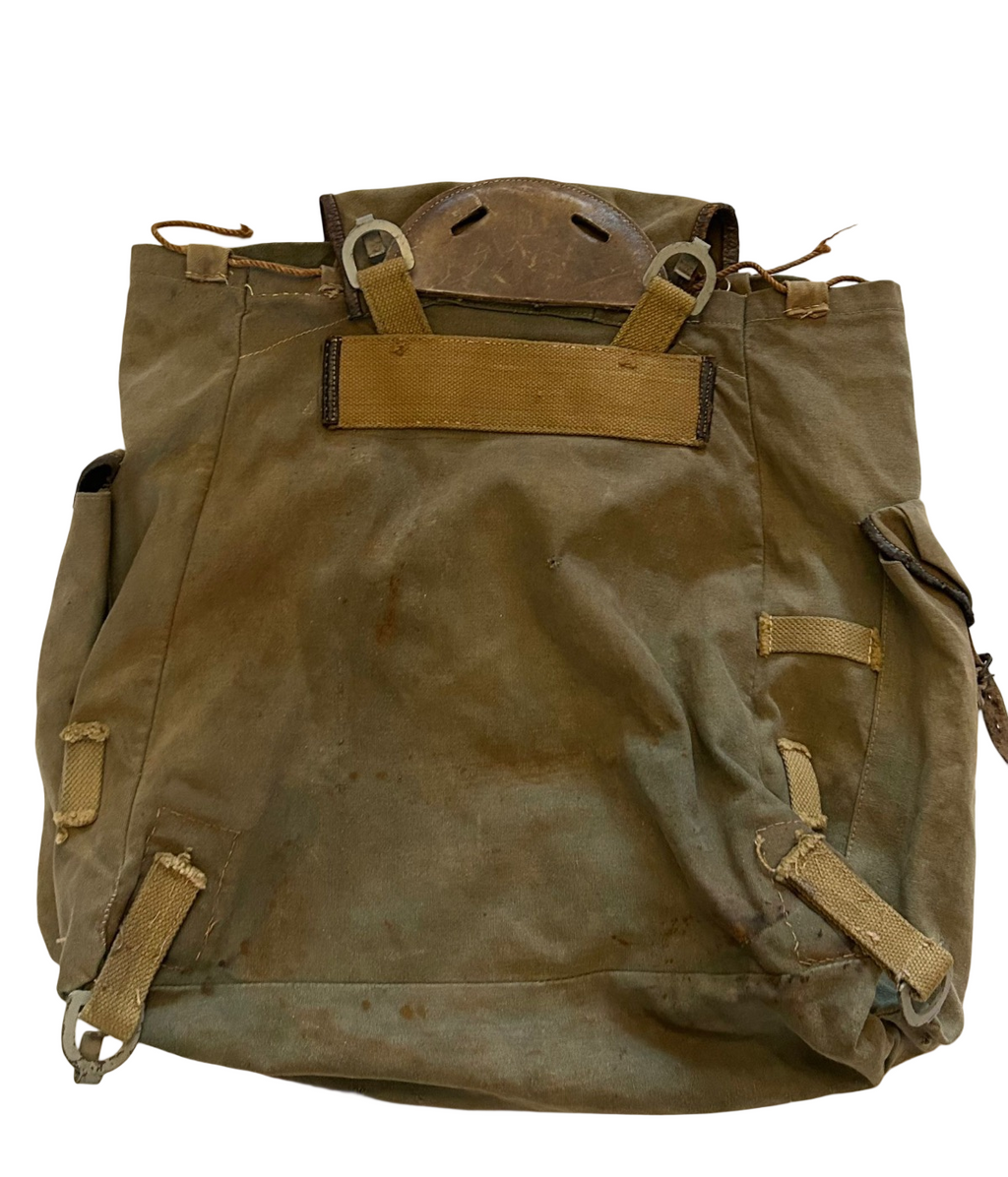 Italian backpack looted German WW2