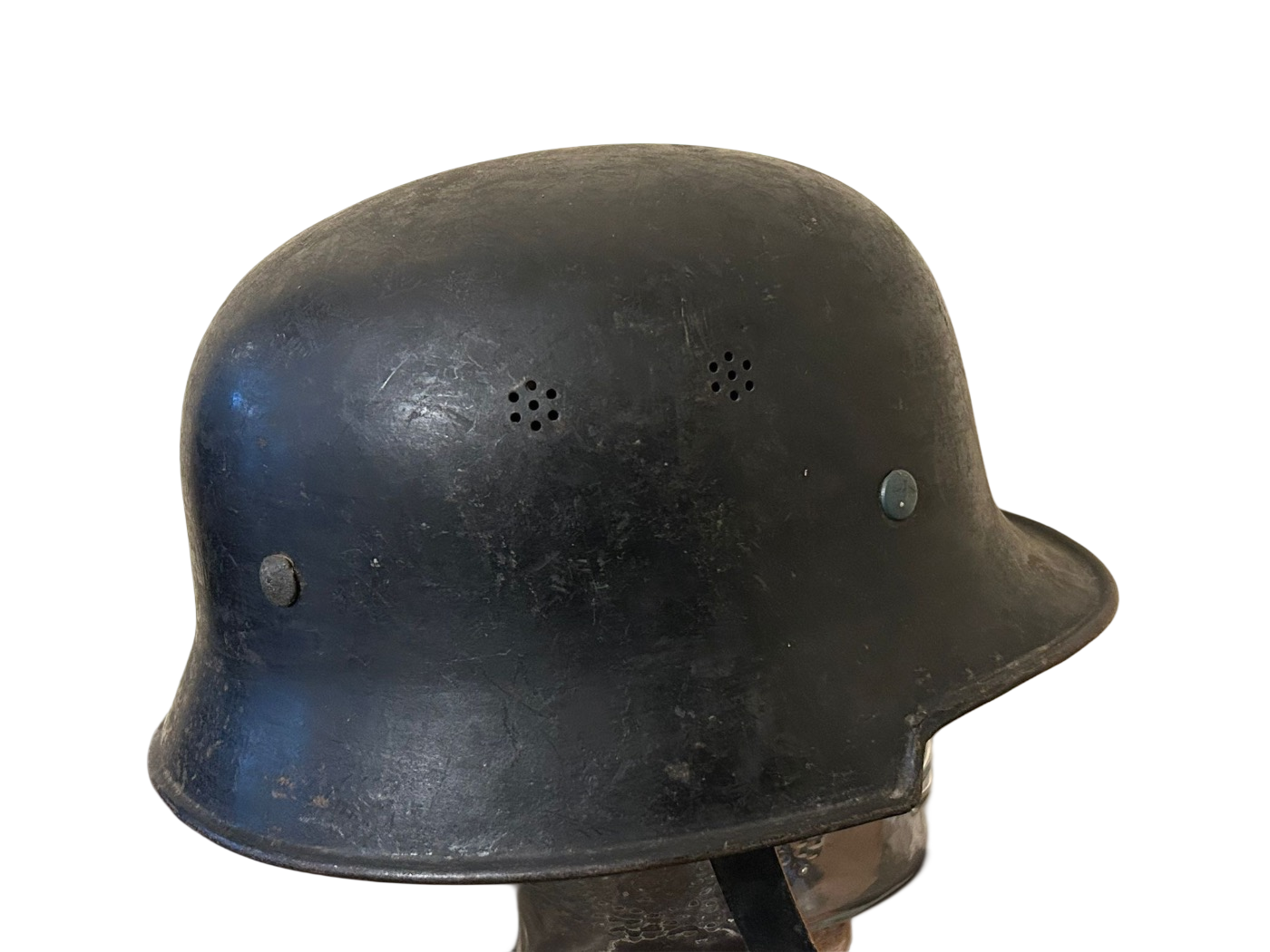 Deutsche WWII-Helmschale – DRP Thale – Feuerwehr / Feuerschutz Umbau