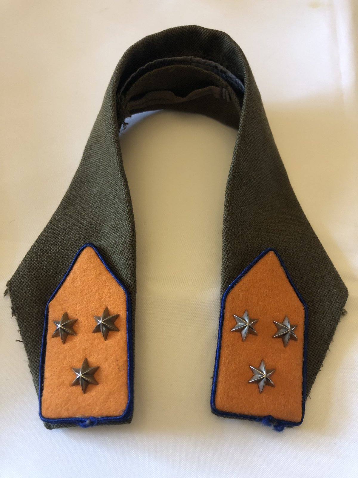 Losse kraag met Kapitein kraagemblemen Garderegiment