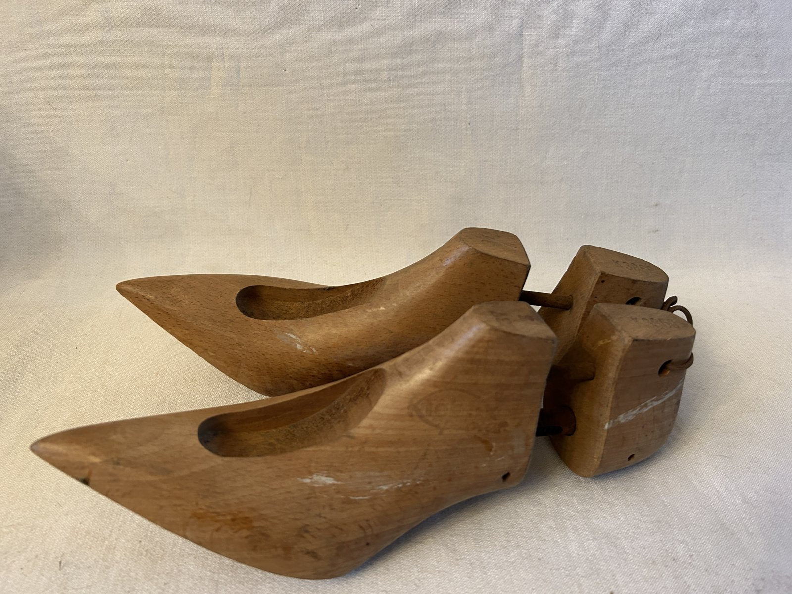 Houten schoenmal dames jaren 50-60