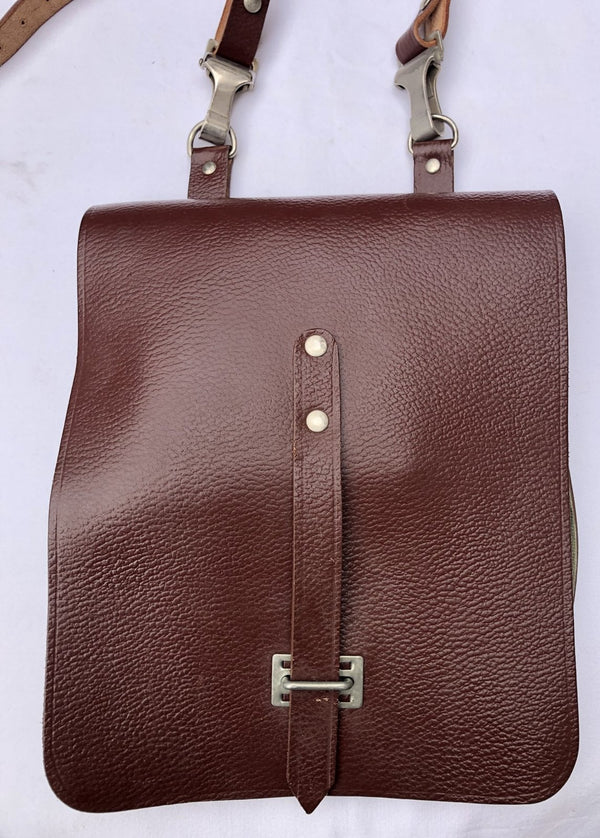 Bruin lederen kaartentas MDI hover image