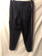 Pantalon zwart met rode bies