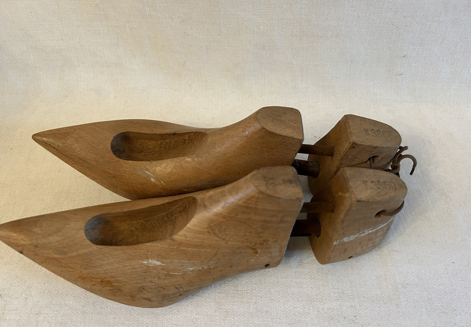 Houten schoenmal dames jaren 50-60