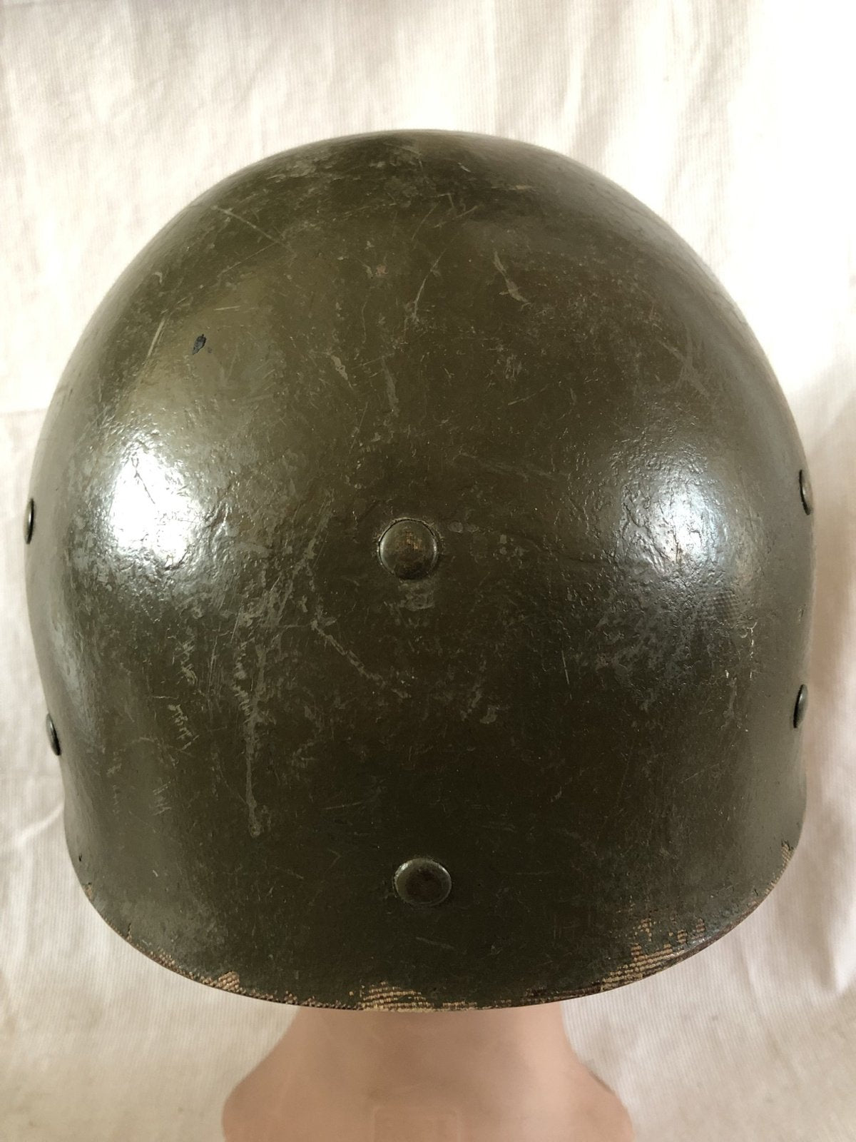 Liner met bruin lederen kinriem