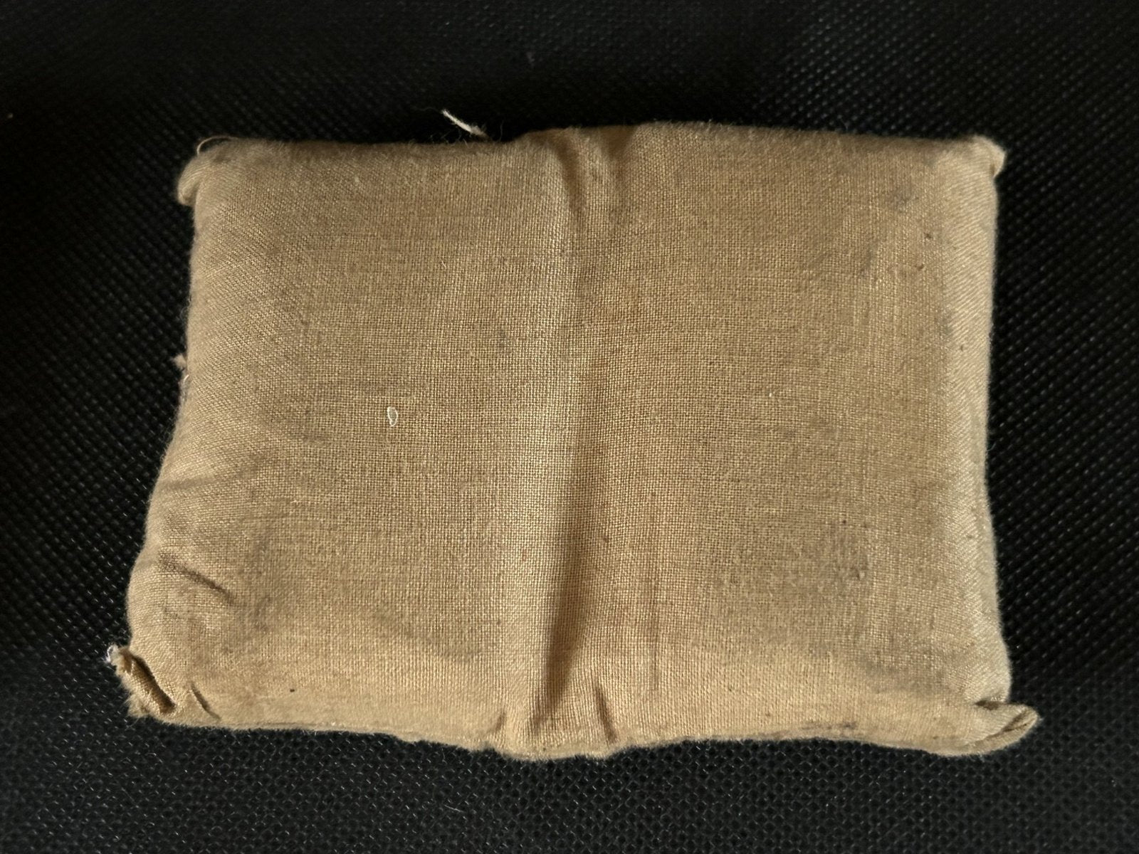 Eng. First Field dressing  1940