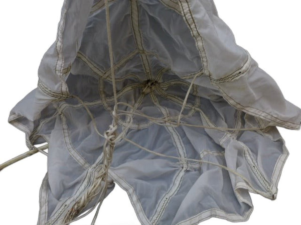 Engelse Parachut (klein) hover image