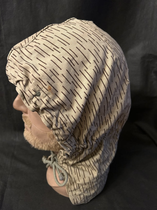 NVA 1ste type Strichtarn helm overtrek hover image