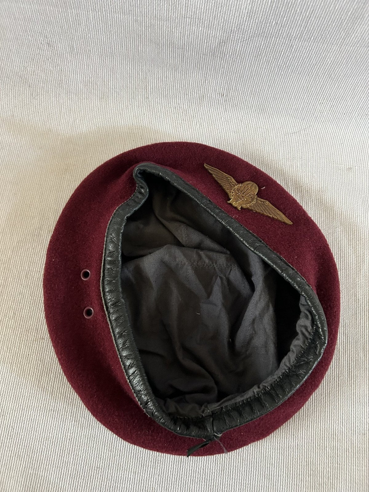 Para baret (reunie aanmaak)