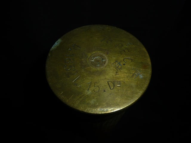 Bewerkte koperen hulzen