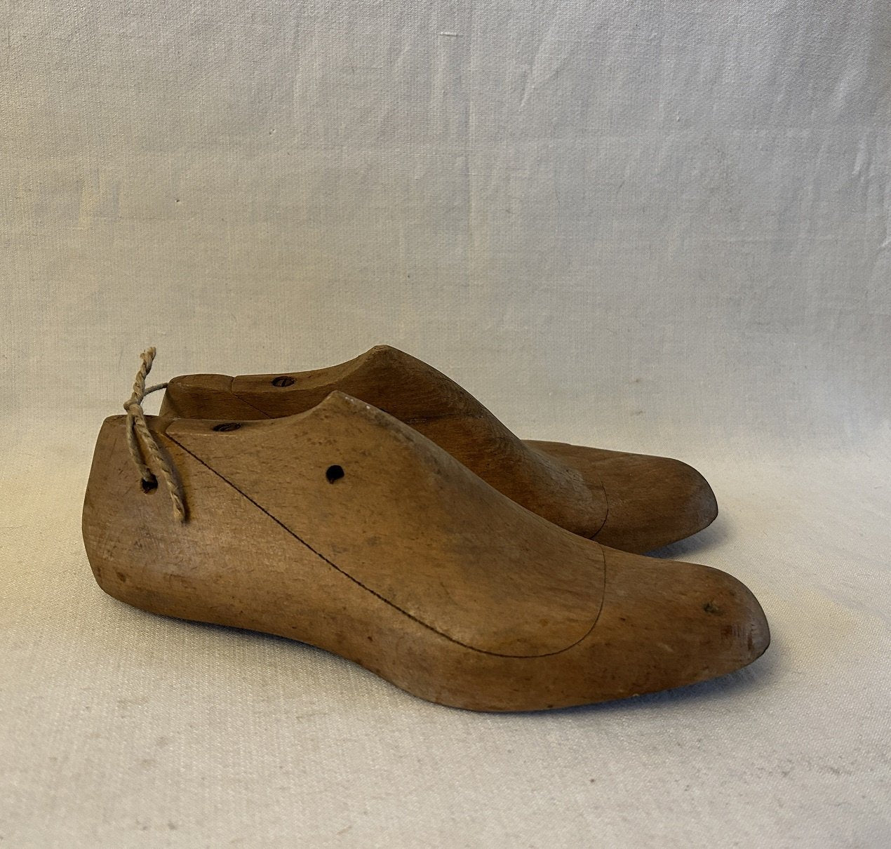 Houten  schoenenmal  50-60er jaren