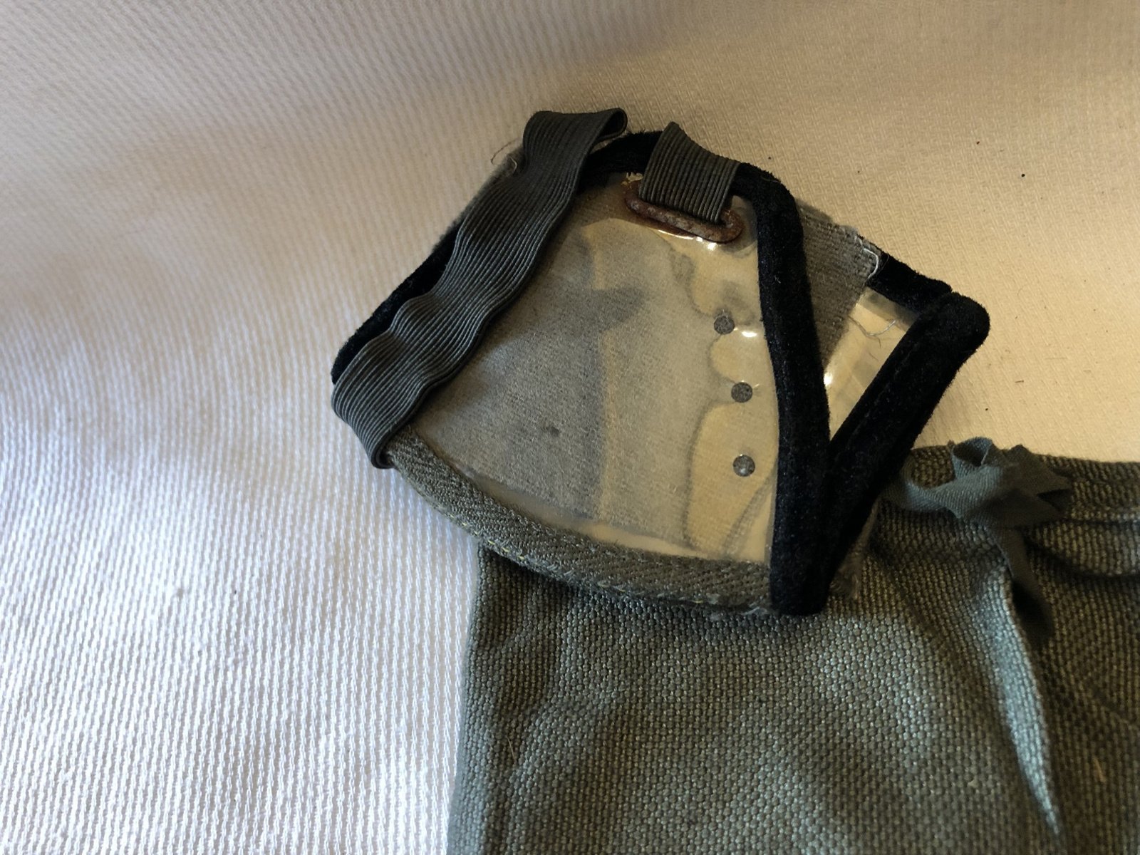 2 Wehrmacht stofbrillen in hoesje wo2 ( Augenschützer)