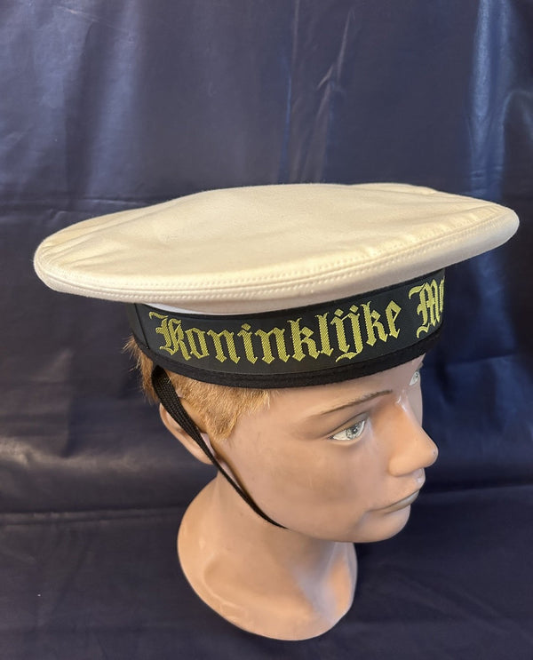 Casquette de marin de la Royal Navy hover image