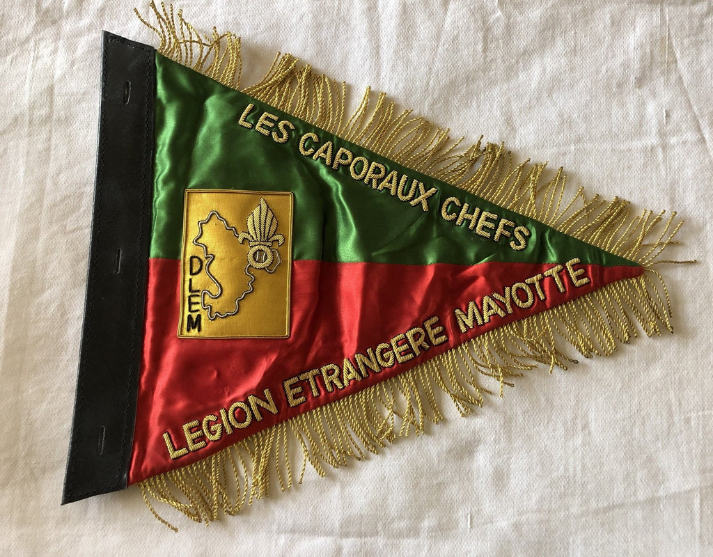 Geweer vaan Detachement Legion Etrangere Mayotte