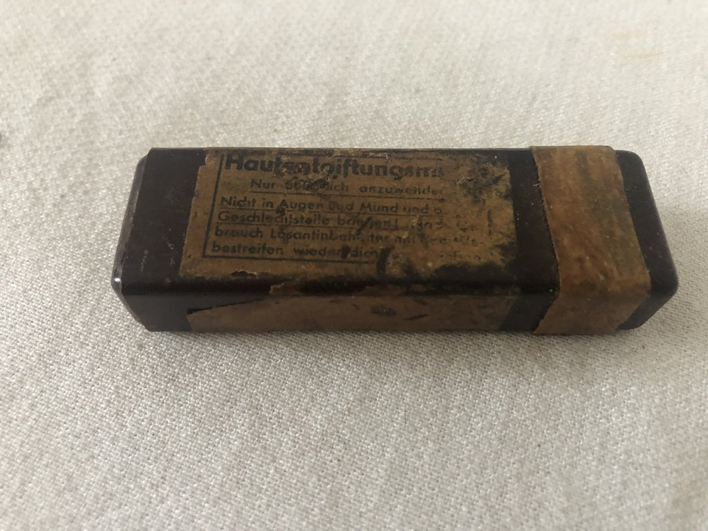 Hautentgiftungsmittel stick 1942