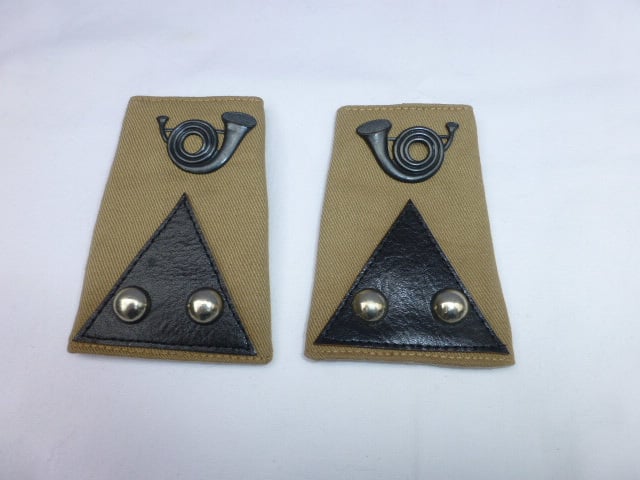 Schuifpassanten   Onder Luitenant Infanterie KNIL