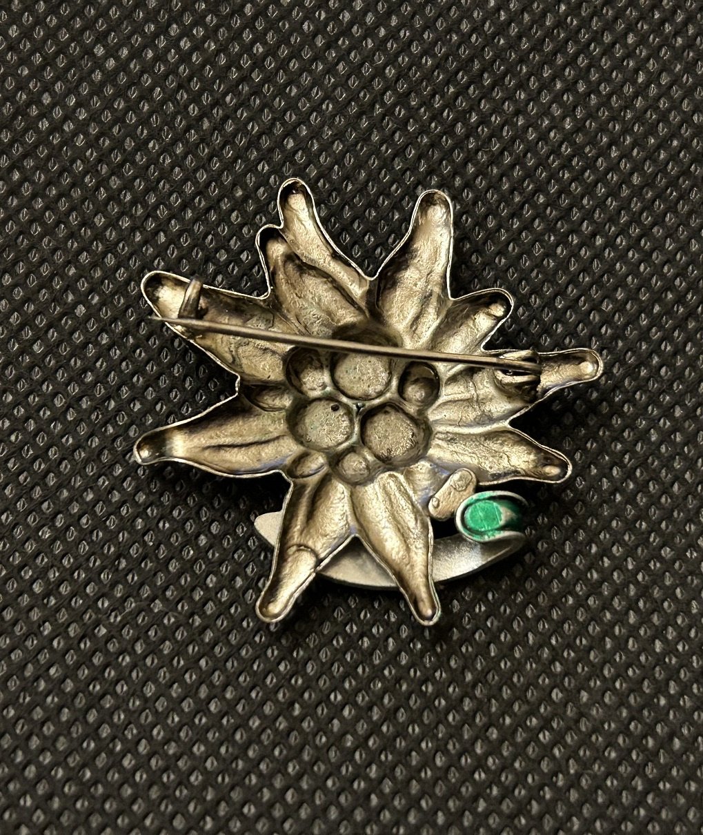 Edelweiss Broche