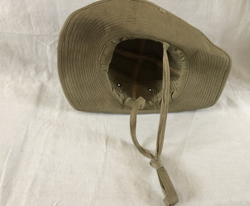 Chapeau kahki , uit de 60er jaren