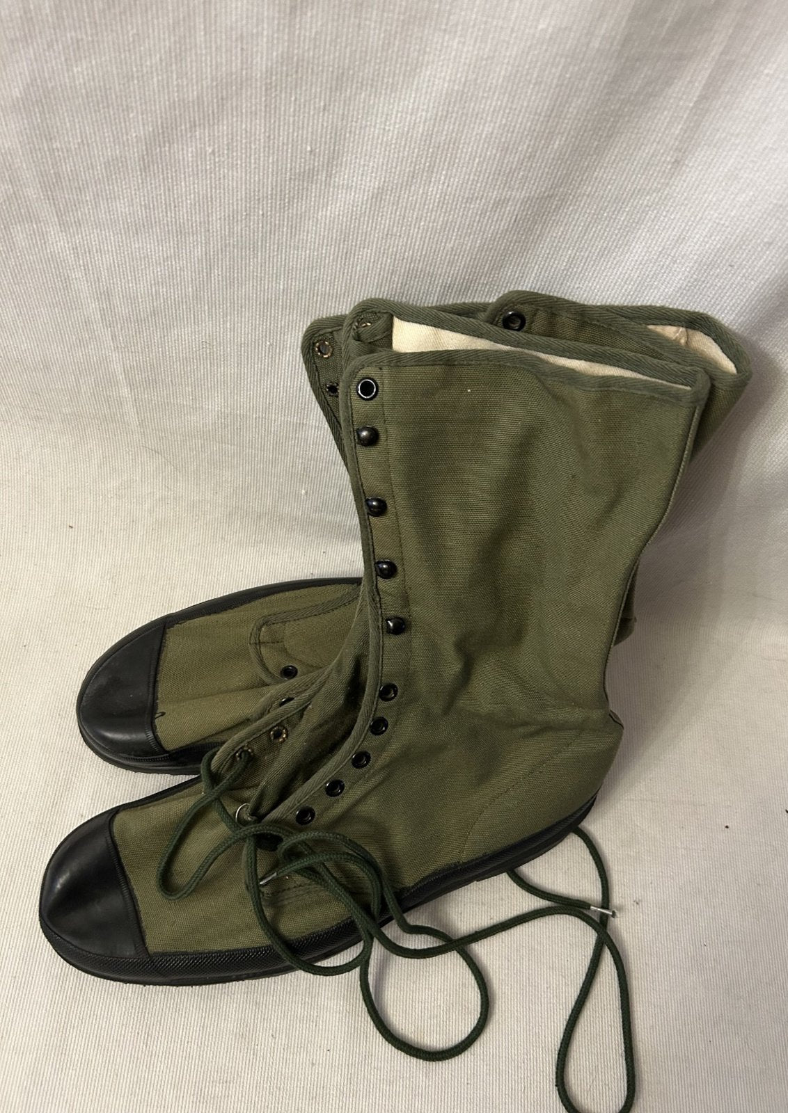 Jungle laarzen, grote maat