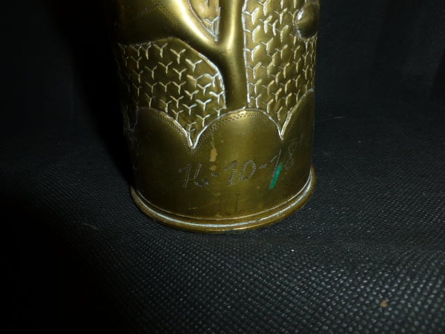 Bewerkte koperen hulzen