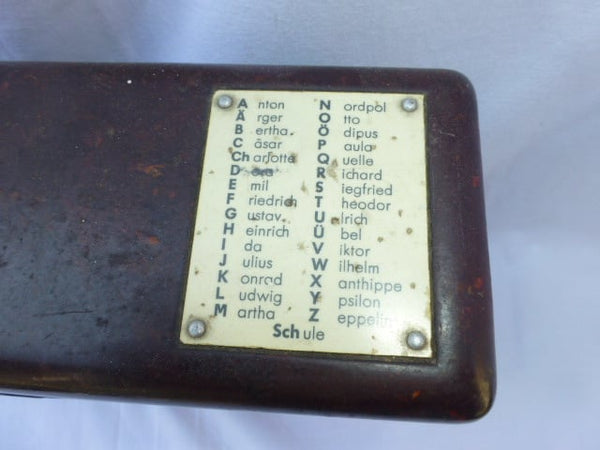 Bakelieten veldtelefoon hover image