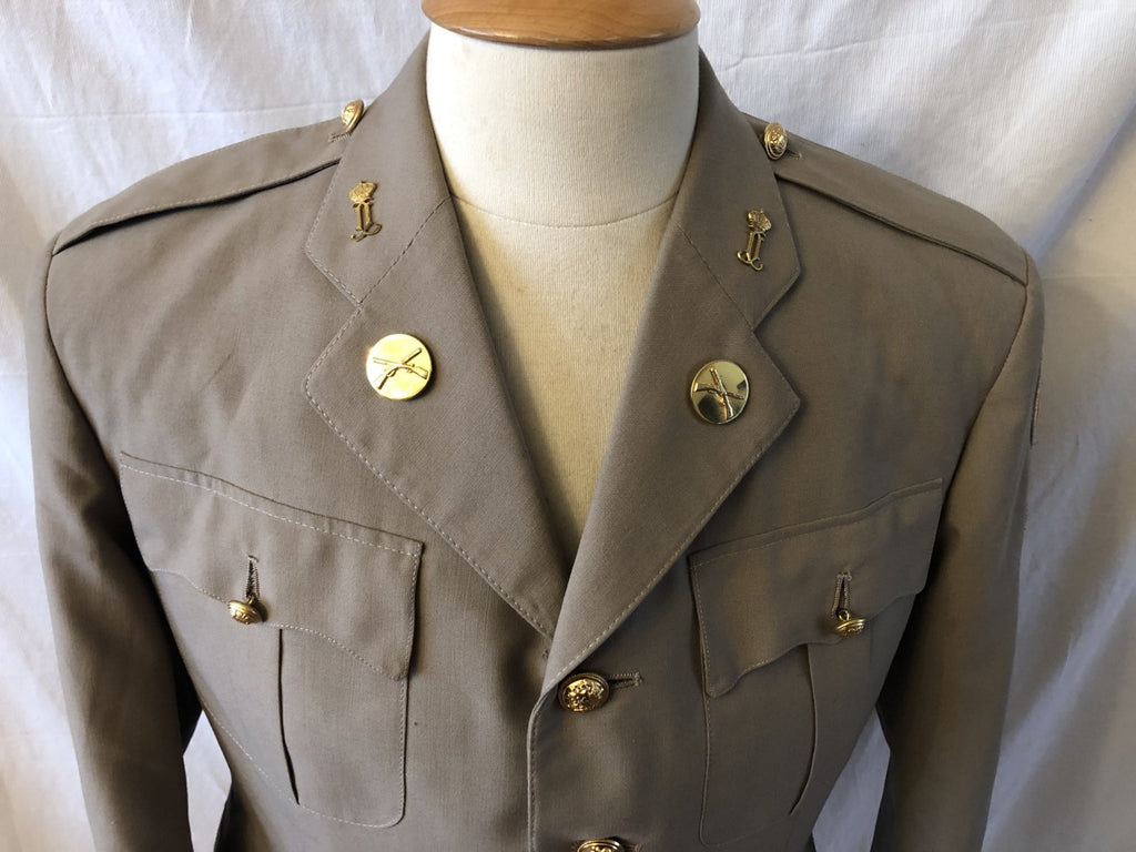 Luxemburg militaire  tuniek jaren 60-70