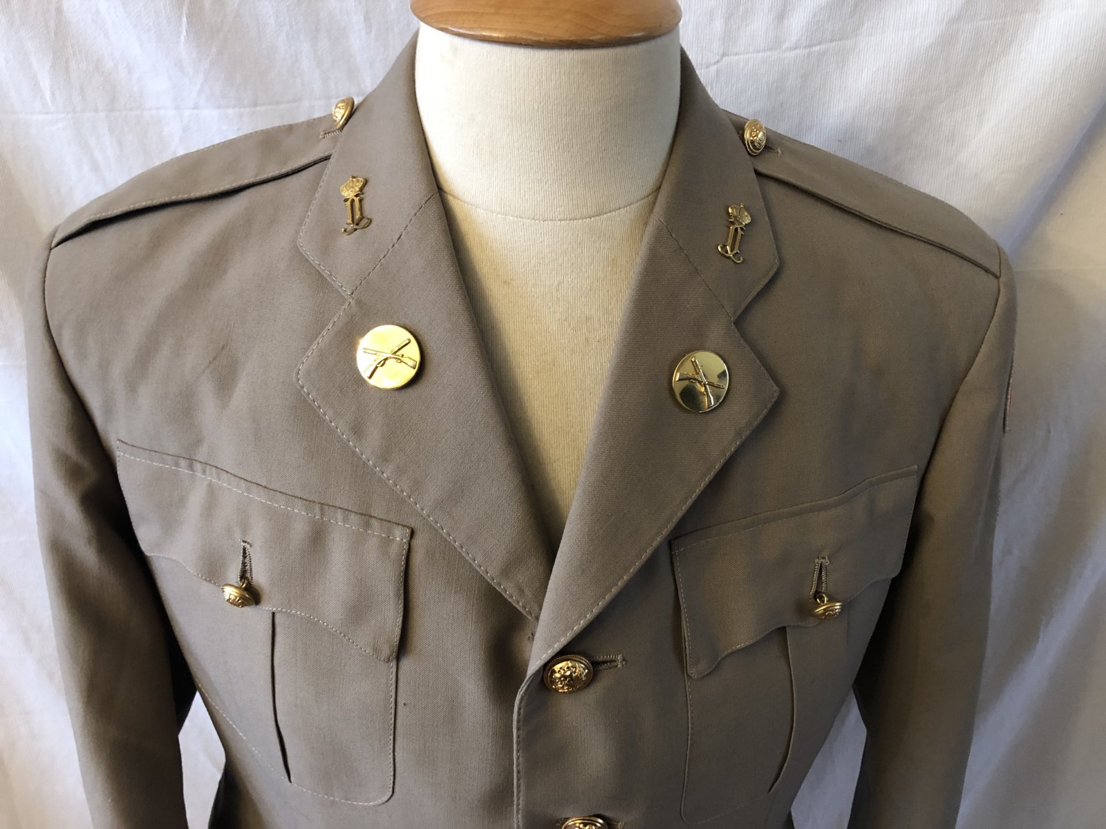 Luxemburg militaire  tuniek jaren 60-70